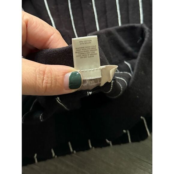 LOFT women’s black and white pin stripe sweater circle skirt - Picture 4 of 6